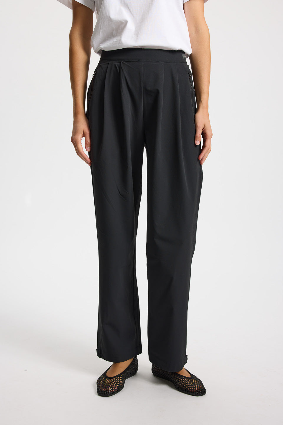 Rethinkit Soft Woven Track Pants Stroll Trousers 0021 black