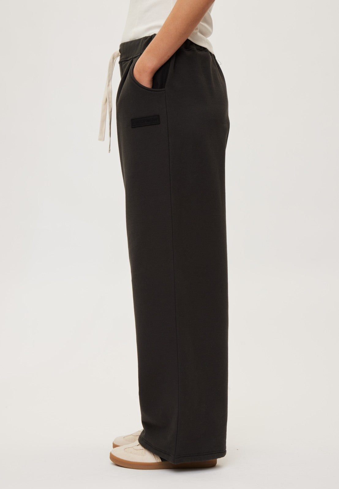 Rethinkit Sweat Casual Trousers One Trousers 0022 almost black