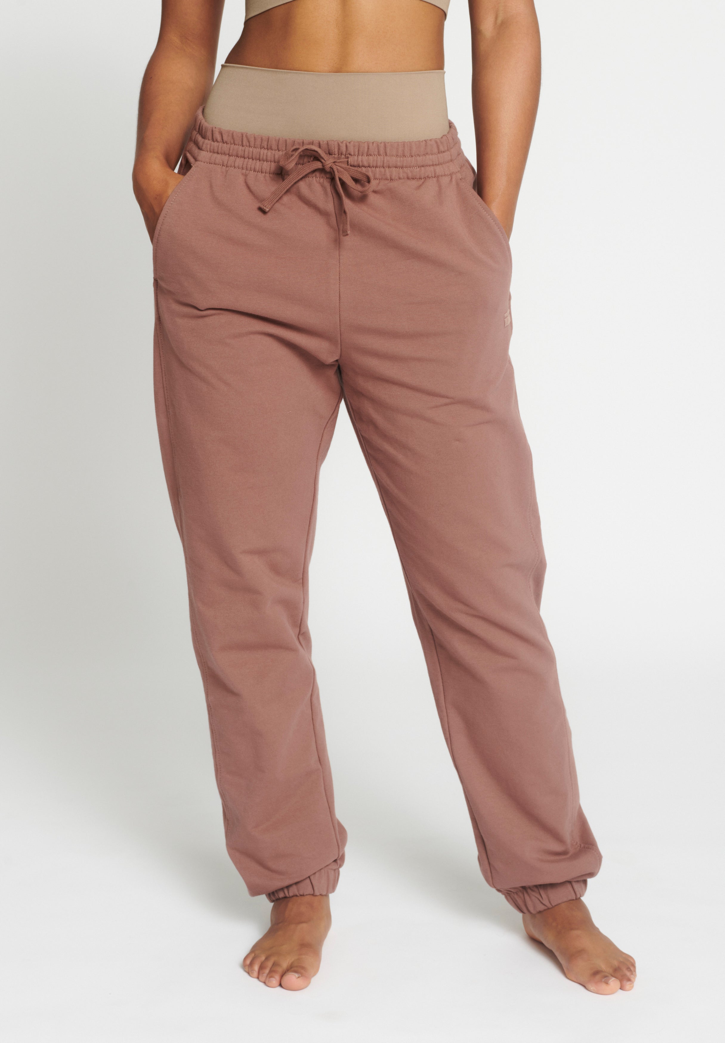 Rethinkit Ibina Easy sweatpants Trousers 0500 calm earth