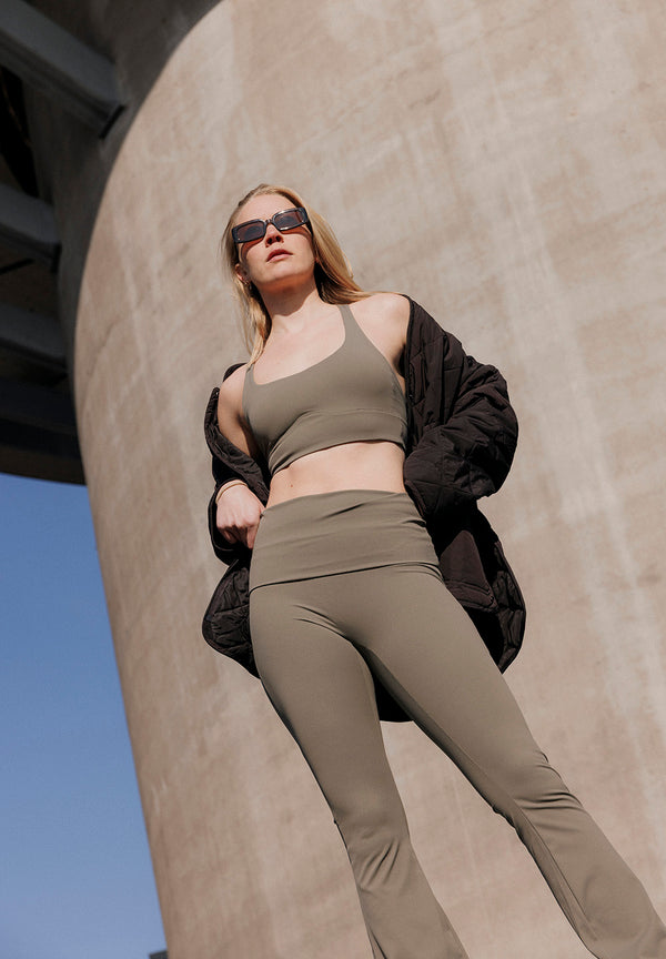 Rethinkit Butter Soft Flare Tights All day Tights 4215 smoke olive