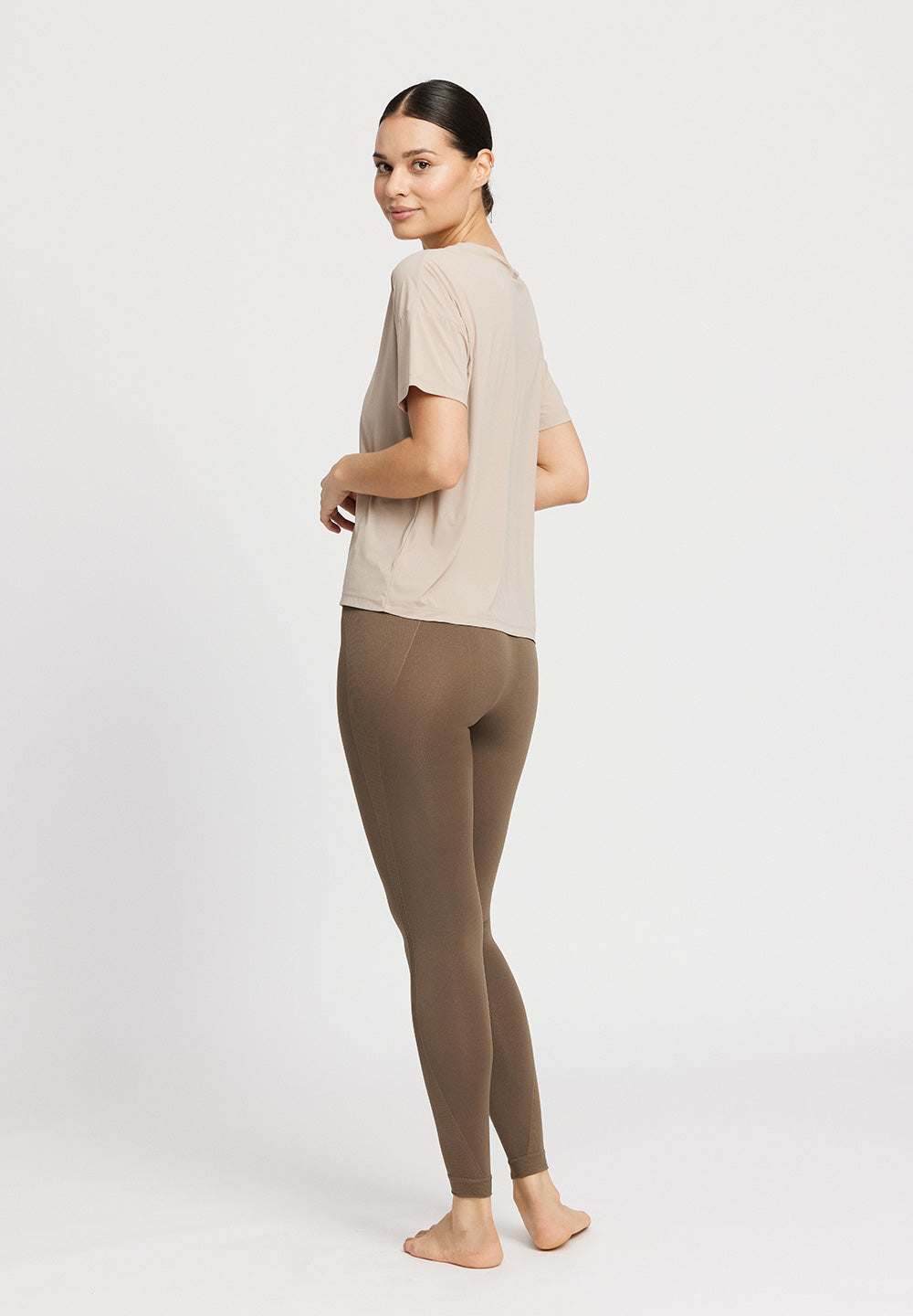 Rethinkit Vela Loose tee Tee 3300 mocha