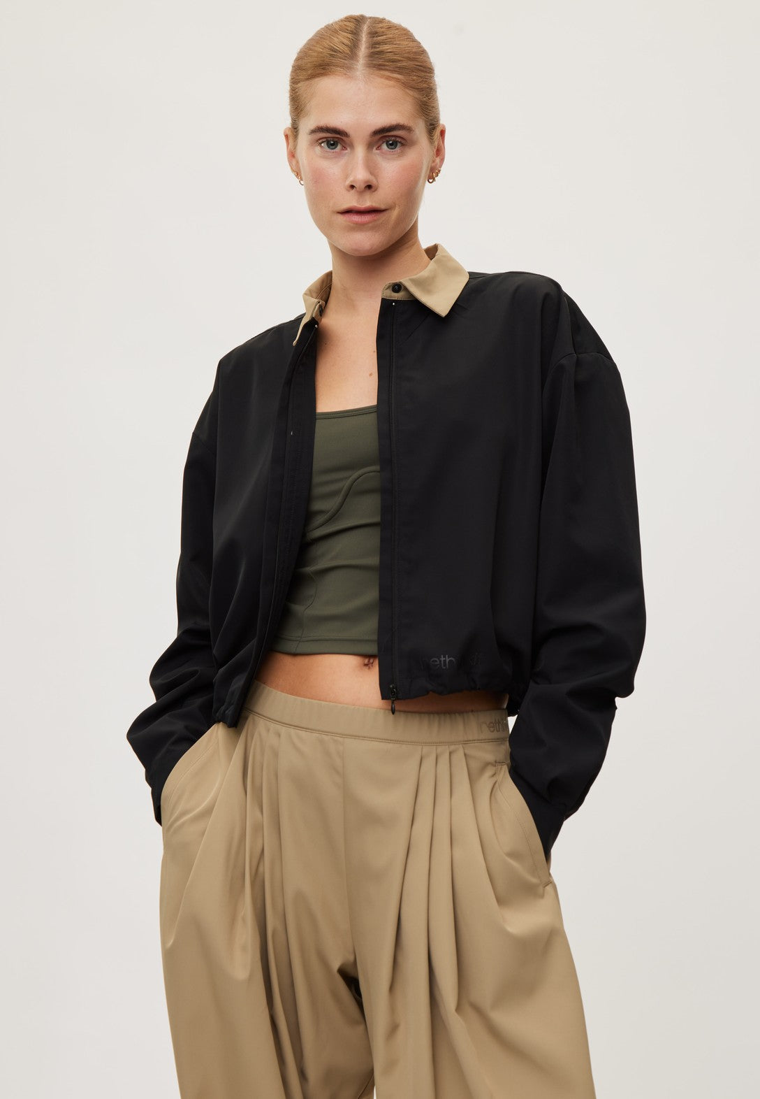 Rethinkit Shirt Cropped Zip Billow Shirt 0021 black