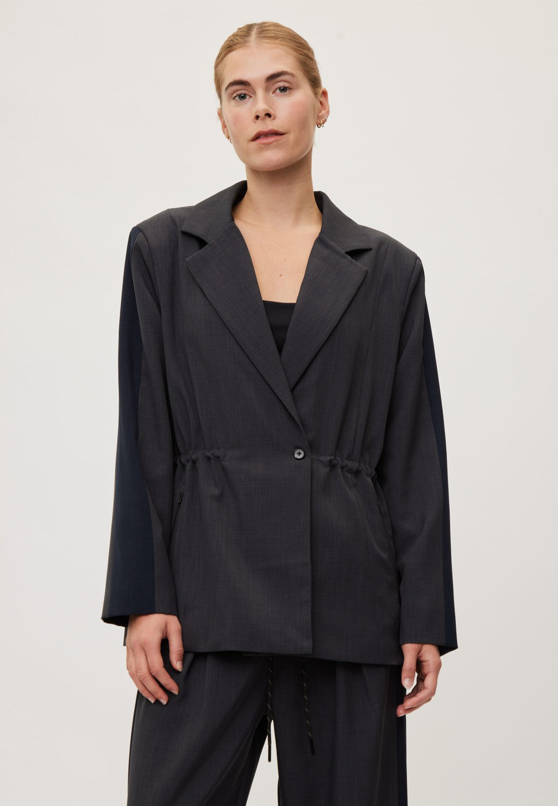 Rethinkit The Sporty Suit Blazer Jacket 0107 dark melange grey