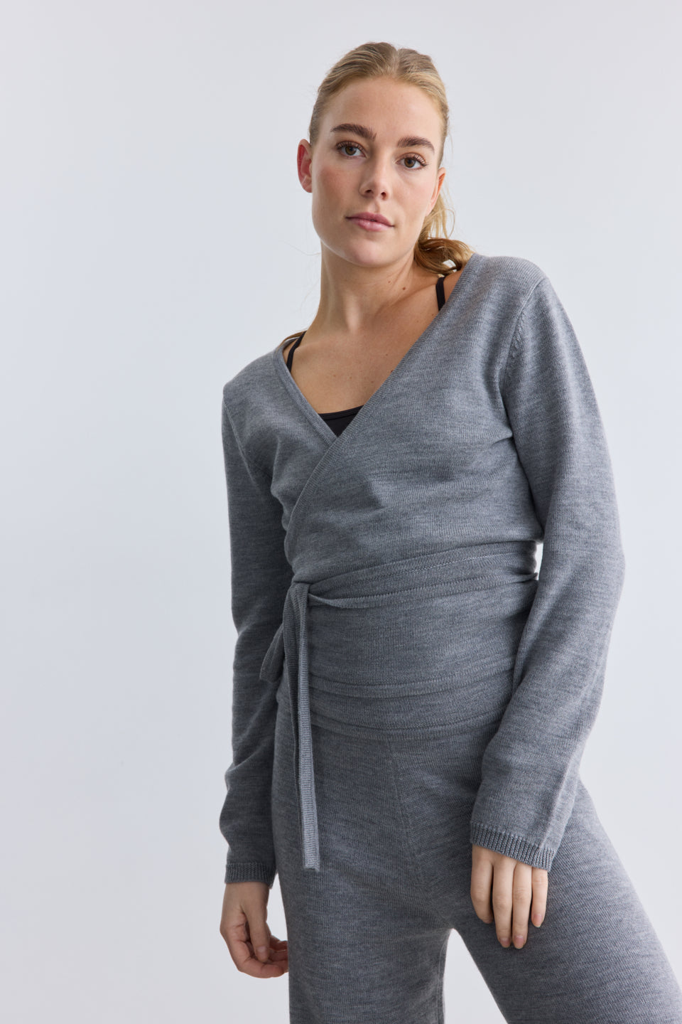 Rethinkit Wool Wrap Cardigan Keep Me Knitted Tops 0220 light melange grey
